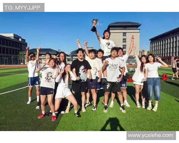 广州飞盘队在极限运动联赛中的团队协作表现分析与点评